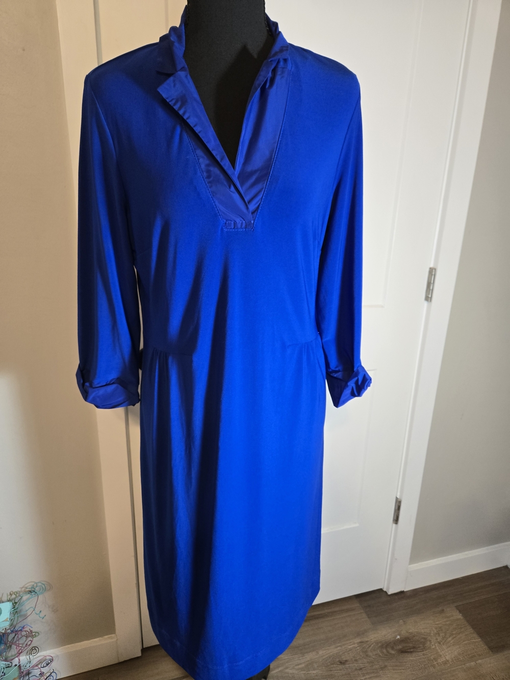 Joseph Ribkoff Royal Blue Satin Trim V-Neck Midi Shirt Dress 10